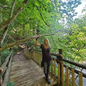 Meet your Posher, Lisa